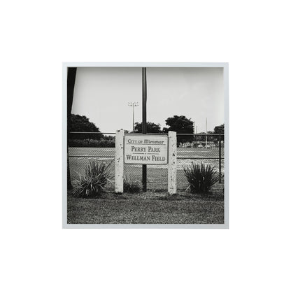 Square Signature Landmark Photograph Prints (B&W)
